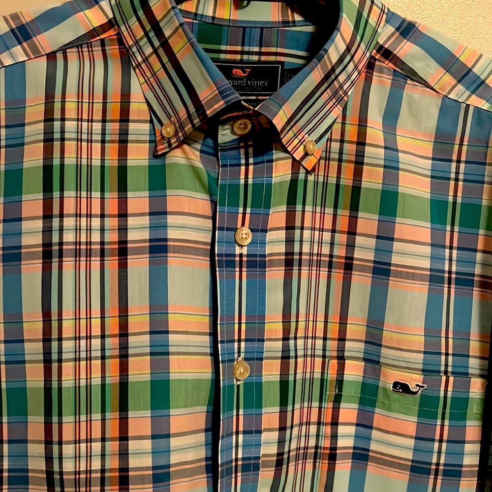 Nice shirt with soft pastel colors excellent condition